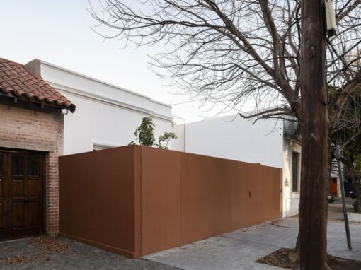 MOO House / Agustín Aguirre + FRAM arquitectos – ArchDaily