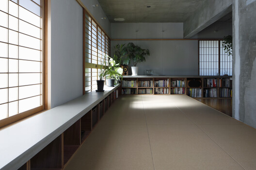 Flat in Kitashirakawa / IN STUDIO – ArchDaily