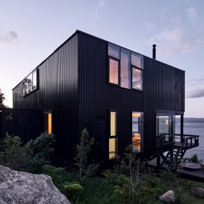 Elton Léniz perches Casa BB on hillside overlooking Chilean lake – Architecture – Dezeen