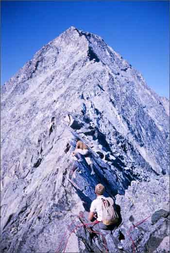 OLD SCHOOL: A Mountain Guide's Life Before the Net